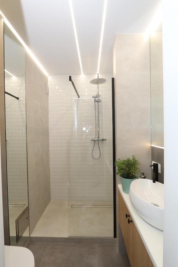 Romaszewskiego Zoliborz Bedroom Pokoj Metro Warschau Buitenkant foto