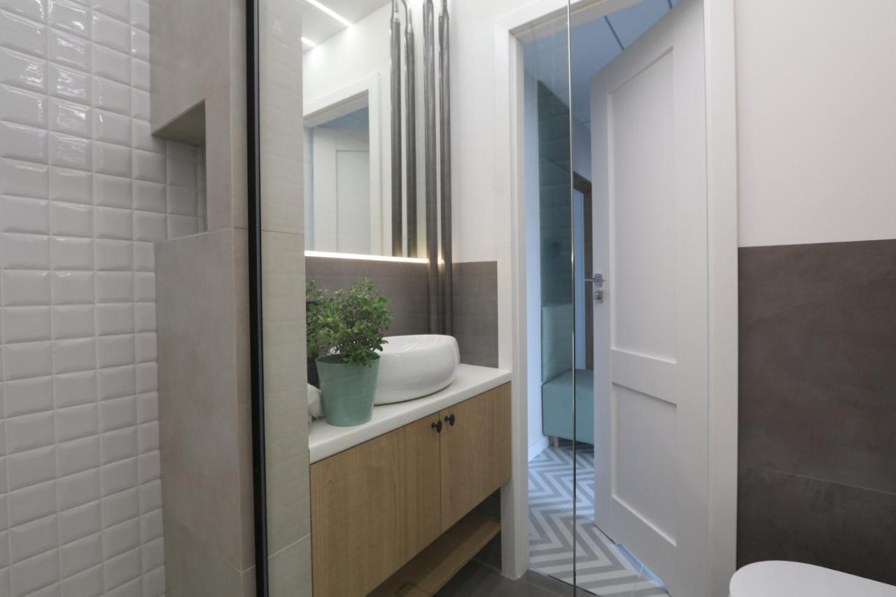 Romaszewskiego Zoliborz Bedroom Pokoj Metro Warschau Buitenkant foto