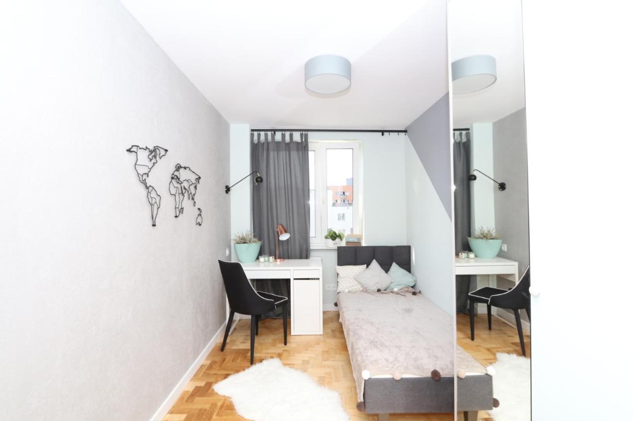 Romaszewskiego Zoliborz Bedroom Pokoj Metro Warschau Buitenkant foto