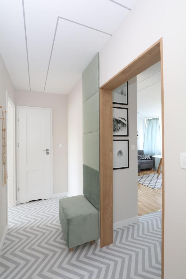 Romaszewskiego Zoliborz Bedroom Pokoj Metro Warschau Buitenkant foto